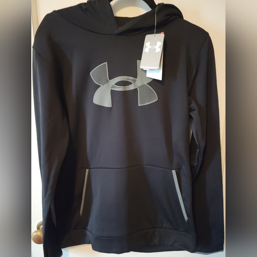 Under Armour Youth Hoodie - NWT - XL